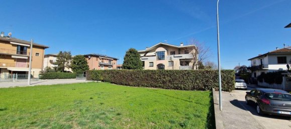 3 rooms Apartment in Montecchio Maggiore, Italy No. 152657 2