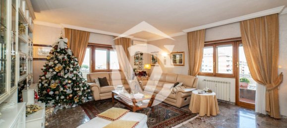 3 غرف نوم شقة في Rome, Italy رقم 73539 7