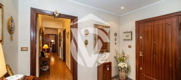 3 غرف نوم شقة في Rome, Italy رقم 73539 11