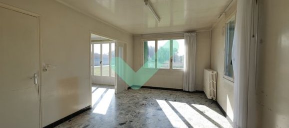 3 Schlafzimmer Haus in Marne, France, Nr. 303738 8