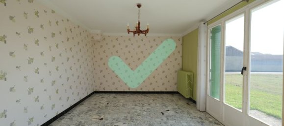 3 Schlafzimmer Haus in Marne, France, Nr. 303738 5