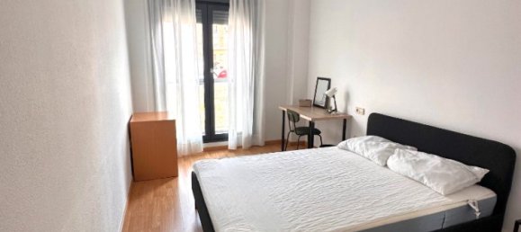 Apartamento de 2 dormitorios en Badajoz, Spain No. 168955 9