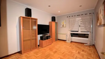 Квартира с 3 спальнями в Овьедо, Испания № 167891