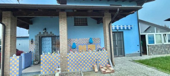 Villa de 3 habitaciónes en Mortara, Italy No. 79360 2