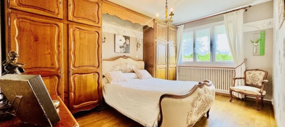 Casa de 8 habitaciónes en Saint-Marceau, France No. 64500 5