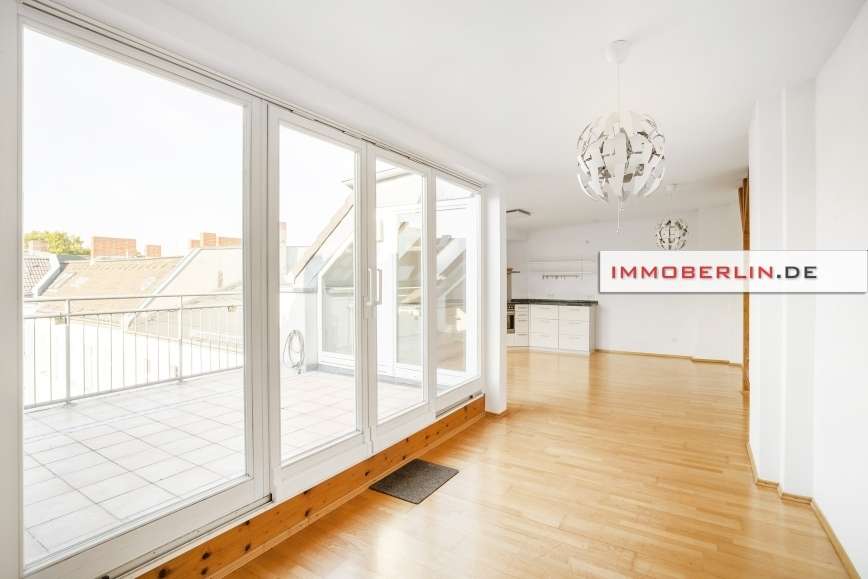 3-Zimmer Doppelhaus in Charlottenburg, Germany, Nr. 231174