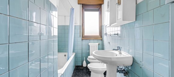 2 rooms Apartment in Cologno Monzese, Italy No. 10661 10