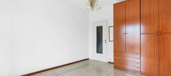 2 rooms Apartment in Cologno Monzese, Italy No. 10661 6