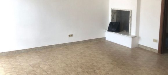 3 rooms Apartment in Termoli, Italy No. 223497 8