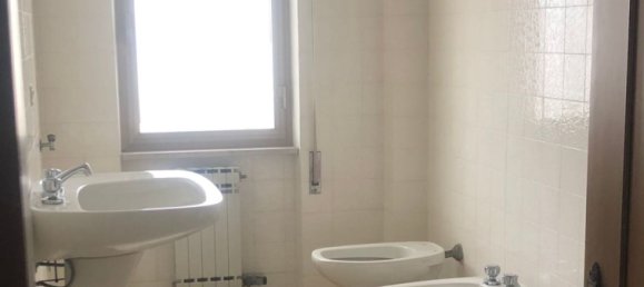 3 rooms Apartment in Termoli, Italy No. 223497 4