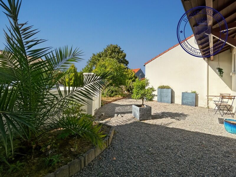 4 bedrooms House in Vertou, France No. 333131