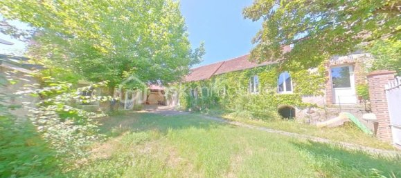 3 bedrooms Castles in Yonne, France No. 301616 17