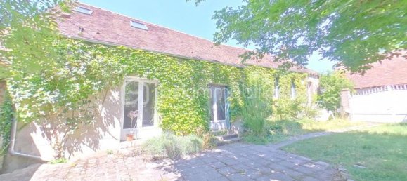 3 bedrooms Castles in Yonne, France No. 301616 7