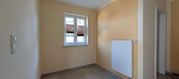4 rooms House in Regensburg, Germany No. 277093 10