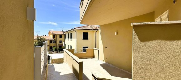 2غرفة شقة في Rosignano Marittimo, Italy رقم 300874 11