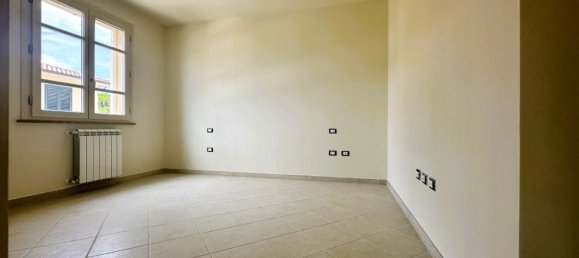 2غرفة شقة في Rosignano Marittimo, Italy رقم 300874 8