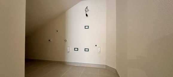 2غرفة شقة في Rosignano Marittimo, Italy رقم 300874 18