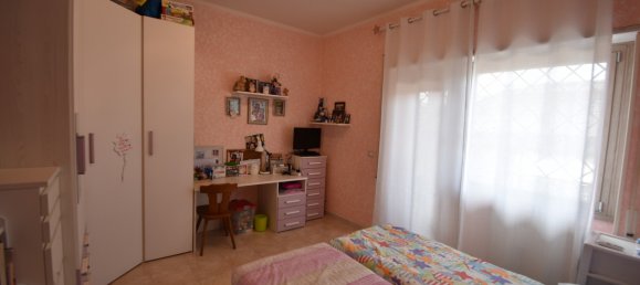 2 rooms Apartment in Rome, Italy No. 272628 26