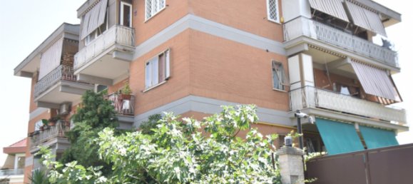 2 rooms Apartment in Rome, Italy No. 272628 3