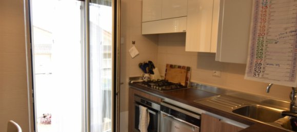 2 rooms Apartment in Rome, Italy No. 272628 20