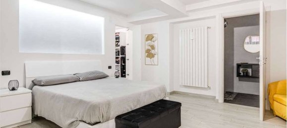 Квартира с 2 спальнями в Ро, Италия № 259231 16