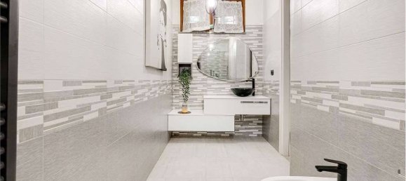 Квартира с 2 спальнями в Ро, Италия № 259231 19