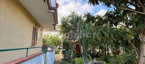 Вилла с 9 спальнями в Ардоре, Италия № 340091 2