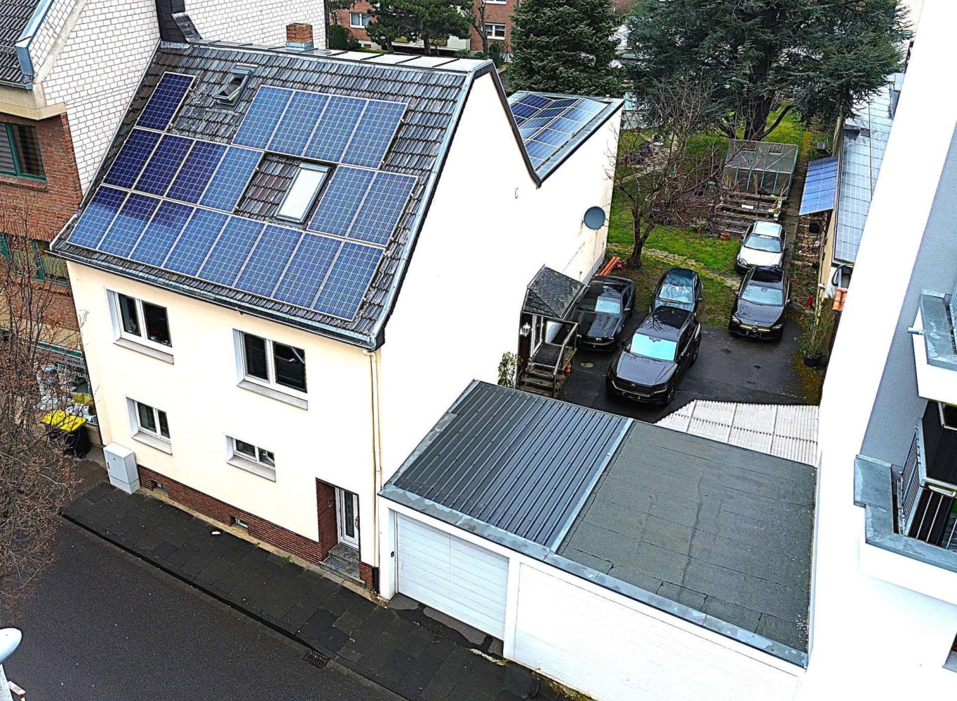 Дом с 4 спальнями в Ойскирхен, Германия № 35147