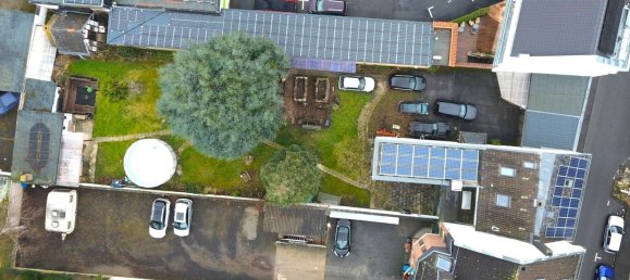 Дом с 4 спальнями в Ойскирхен, Германия № 35147 38