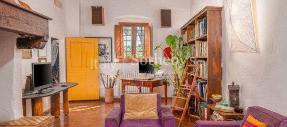 8 bedrooms Villa in Montespertoli, Italy No. 274002 4