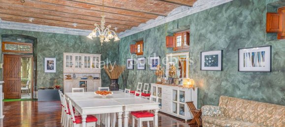 8 bedrooms Villa in Montespertoli, Italy No. 274002 6