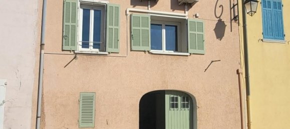 Таунхаус с 3 спальнями в Пьеррефё-дю-Вар, Франция № 190987 7