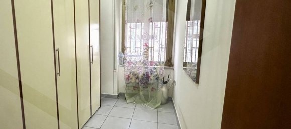 3 rooms Apartment in Casoria, Italy No. 23204 5