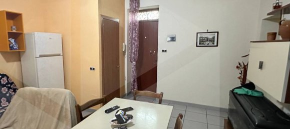 3 rooms Apartment in Casoria, Italy No. 23204 4