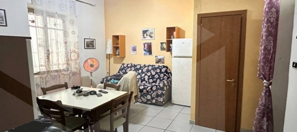 3 rooms Apartment in Casoria, Italy No. 23204 2