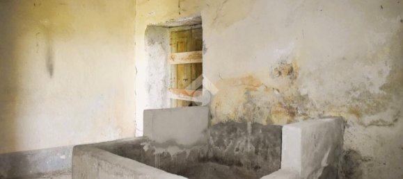 Дом с 6 комнатами в Палуди, Италия № 300815 17