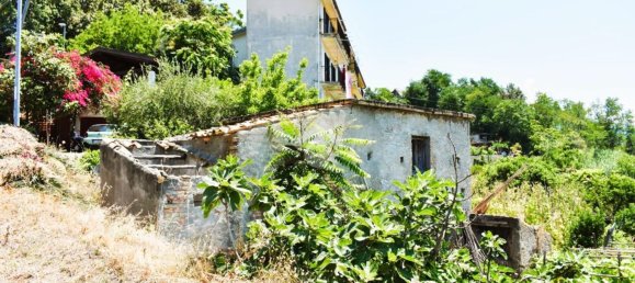 Дом с 6 комнатами в Палуди, Италия № 300815 22