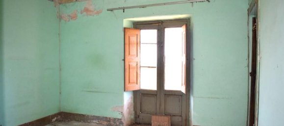 Дом с 6 комнатами в Палуди, Италия № 300815 5