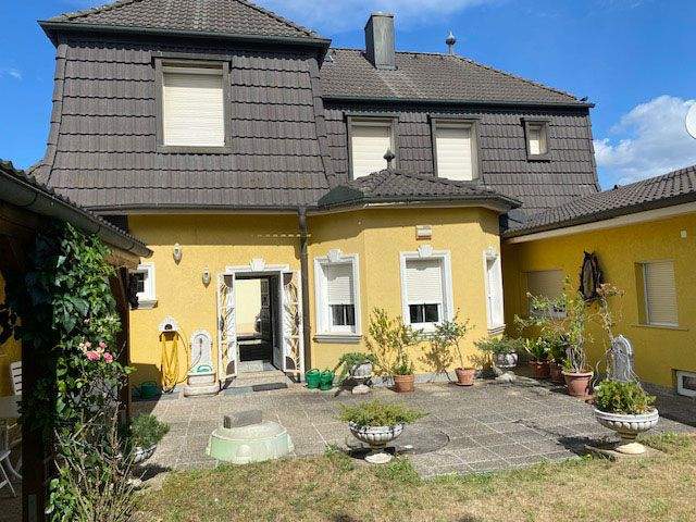 6-Zimmer Villa in Deutsch-Wagram, Austria, Nr. 64396