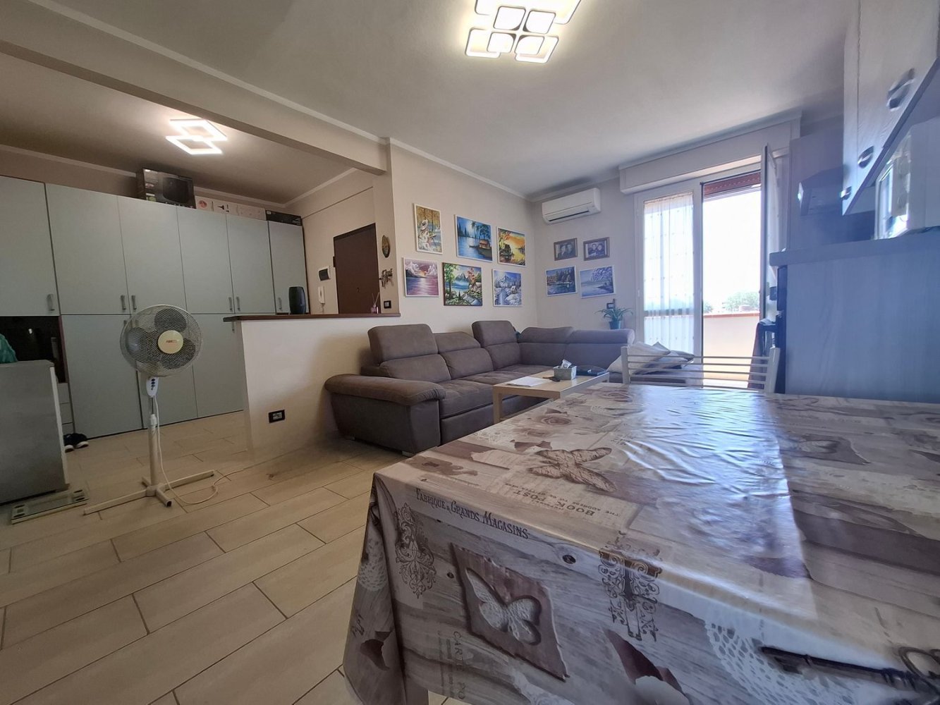 Apartamento de 4 divisões em Pontedera, Italy N.º 294506