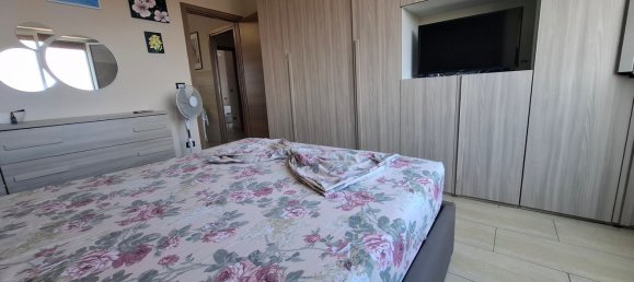 Apartamento de 4 divisões em Pontedera, Italy N.º 294506 19