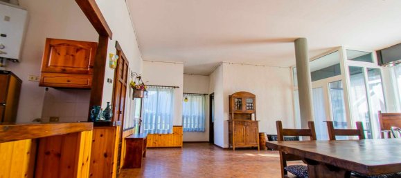 3 rooms Apartment in Oltre il Colle, Italy No. 285185 8