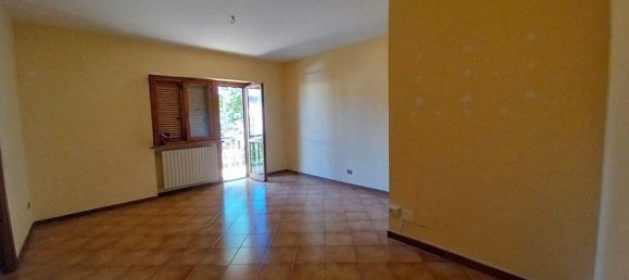 Квартира с 4 спальнями в Порано, Италия № 321052 2