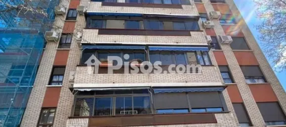 Apartamento de 3 dormitorios en Fuenlabrada, Spain No. 178789 12