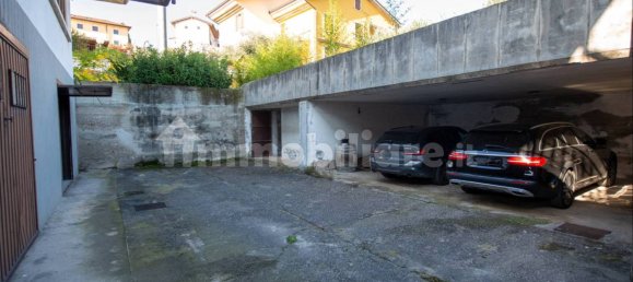 Villa de 6 dormitorios en Sona, Italy No. 115670 47