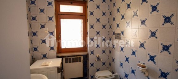 Villa de 6 dormitorios en Sona, Italy No. 115670 30