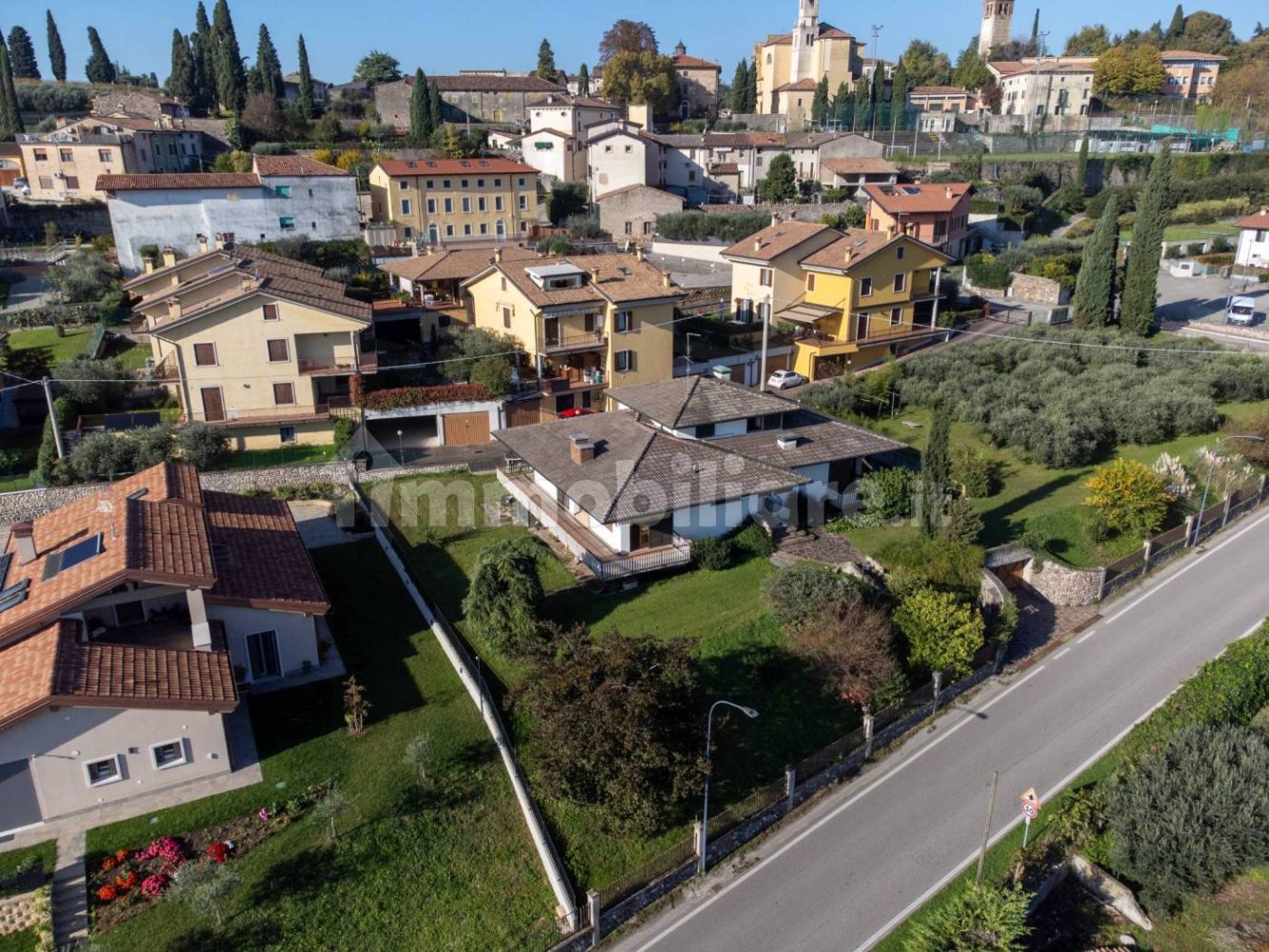 Villa de 6 dormitorios en Sona, Italy No. 115670