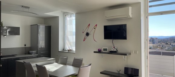 Duplex T4 em Ruoms, France N.º 269757 8