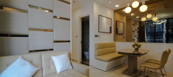 2 rooms Office in District 1, Vietnam No. 18043 6