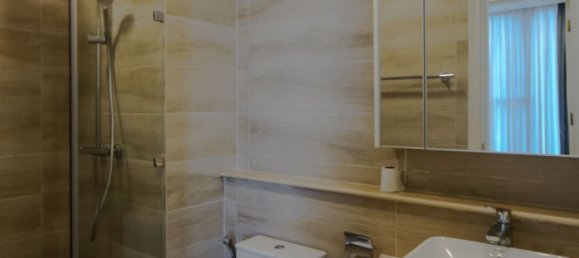 2 rooms Office in District 1, Vietnam No. 18043 25